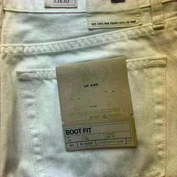 Men's GAP Jeans BOOT-FIT NEW condition with tags bottom width 20” - Picture 3 of 7